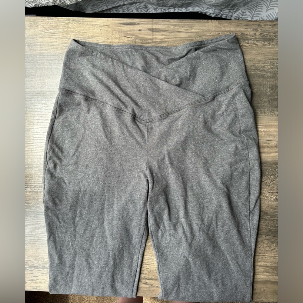 SO Gray Leggings - Picture 2 of 9